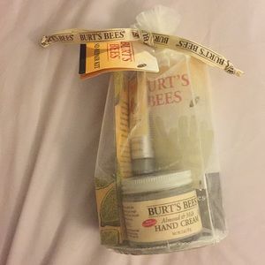 Burts Bees gift pack